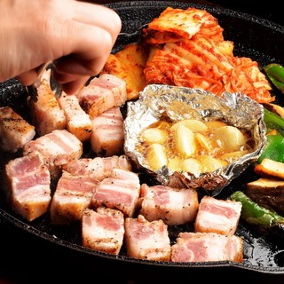 今一番アツい国！韓国グルメを思う存分楽しもう！　「ソウルキッチン」で食べる　なごやんオリジナルコースメインイメージ